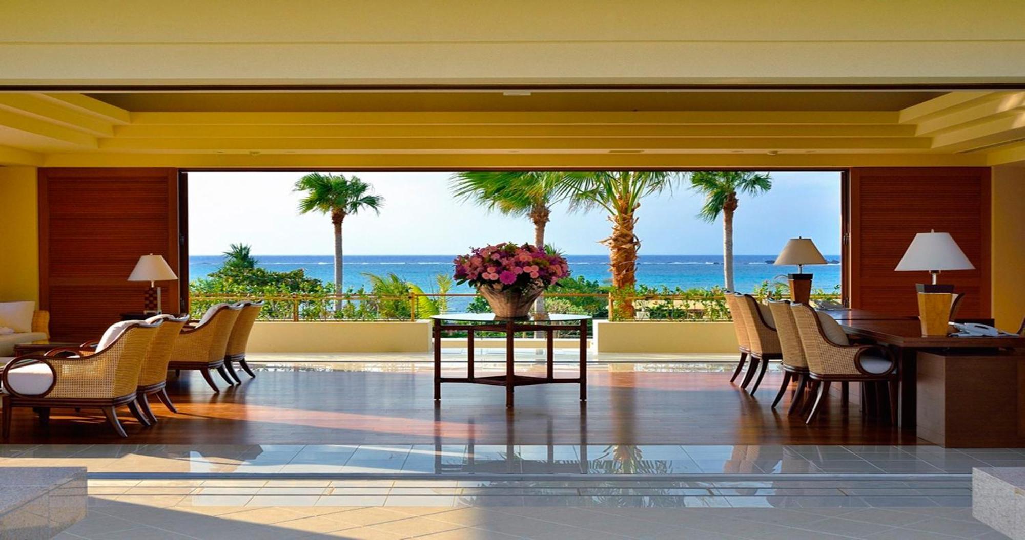 The Uza Terrace Beach Club Villas Йомітан Екстер'єр фото