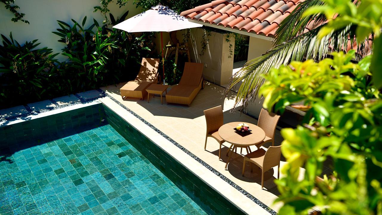 The Uza Terrace Beach Club Villas Йомітан Екстер'єр фото